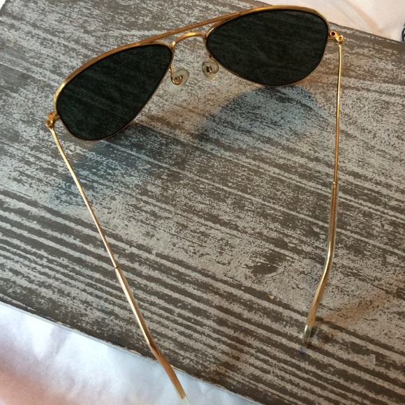 Ray-Ban Aviator Sunglasses - Picture 5 of 7